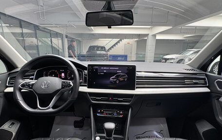 Volkswagen Tiguan II, 2022 год, 2 300 007 рублей, 10 фотография