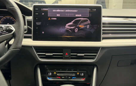 Volkswagen Tiguan II, 2022 год, 2 300 007 рублей, 11 фотография