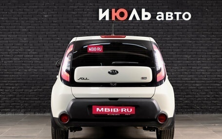 KIA Soul II рестайлинг, 2016 год, 1 500 000 рублей, 6 фотография