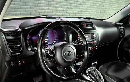 KIA Soul II рестайлинг, 2016 год, 1 500 000 рублей, 13 фотография
