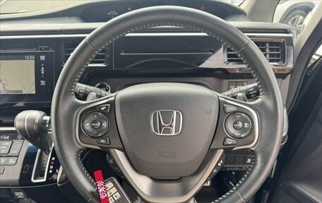 Honda Stepwgn IV, 2017 год, 1 600 000 рублей, 10 фотография