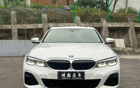 BMW 3 серия, 2022 год, 2 989 017 рублей, 2 фотография
