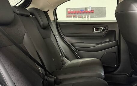 Honda Vezel, 2023 год, 1 750 000 рублей, 14 фотография
