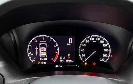 Honda Vezel, 2023 год, 1 750 000 рублей, 20 фотография