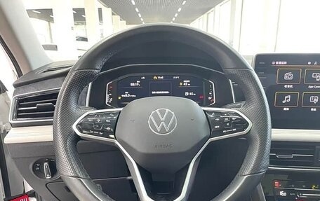 Volkswagen Tiguan II, 2023 год, 2 900 000 рублей, 6 фотография