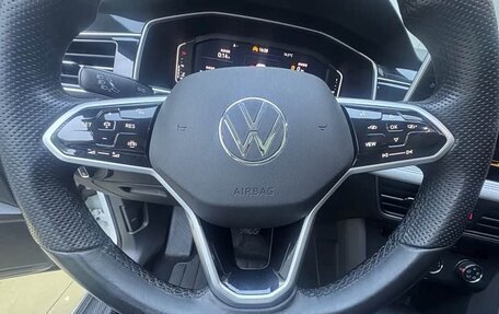 Volkswagen Tiguan II, 2023 год, 2 560 000 рублей, 17 фотография
