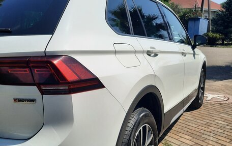Volkswagen Tiguan II, 2019 год, 2 100 000 рублей, 5 фотография