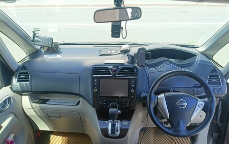 Nissan Serena IV, 2013 год, 1 250 000 рублей, 13 фотография