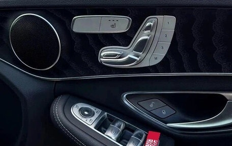 Mercedes-Benz C-Класс, 2017 год, 1 699 000 рублей, 10 фотография