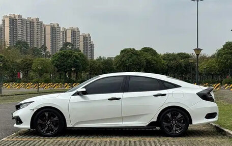 Honda Civic IX, 2021 год, 1 092 000 рублей, 7 фотография