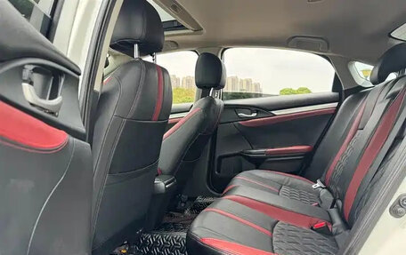 Honda Civic IX, 2021 год, 1 092 000 рублей, 12 фотография