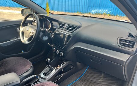 KIA Rio III рестайлинг, 2015 год, 900 000 рублей, 7 фотография