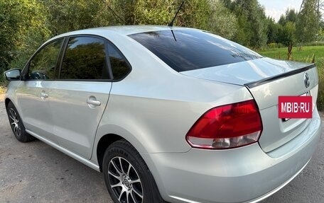 Volkswagen Polo VI (EU Market), 2013 год, 700 000 рублей, 4 фотография