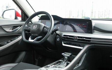 Changan CS35 Plus, 2024 год, 2 150 000 рублей, 10 фотография
