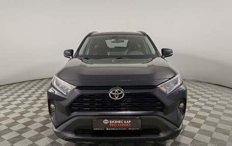 Toyota RAV4, 2020 год, 2 799 000 рублей, 2 фотография