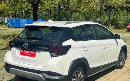 Toyota Yaris, 2022 год, 950 000 рублей, 7 фотография