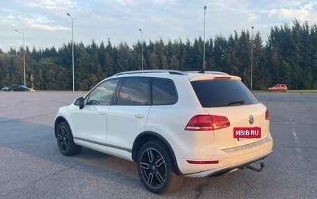 Volkswagen Touareg III, 2011 год, 1 699 000 рублей, 6 фотография