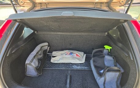 Volvo V40 II рестайлинг, 2014 год, 1 000 000 рублей, 7 фотография