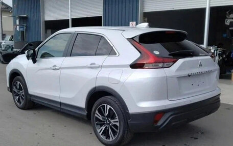 Mitsubishi Eclipse Cross, 2022 год, 1 915 000 рублей, 2 фотография