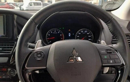 Mitsubishi Eclipse Cross, 2022 год, 1 915 000 рублей, 8 фотография