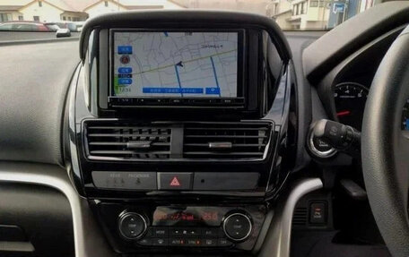 Mitsubishi Eclipse Cross, 2022 год, 1 915 000 рублей, 10 фотография