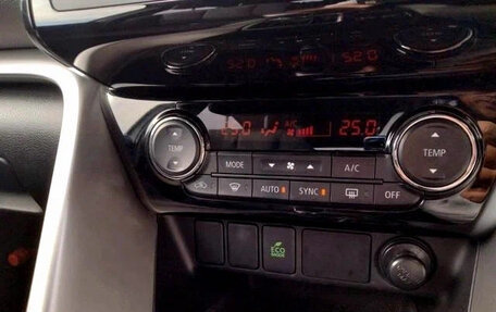 Mitsubishi Eclipse Cross, 2022 год, 1 915 000 рублей, 11 фотография