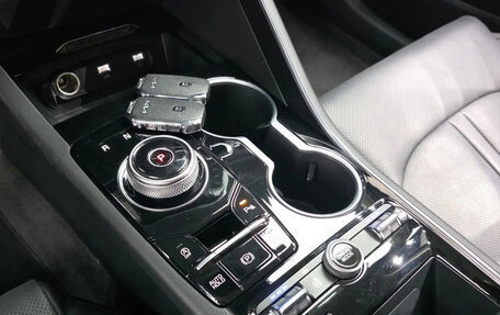 KIA K5, 2023 год, 2 070 000 рублей, 15 фотография