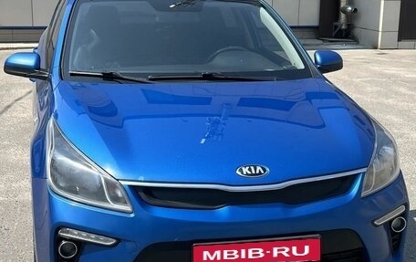 KIA Rio IV, 2018 год, 1 350 000 рублей, 1 фотография