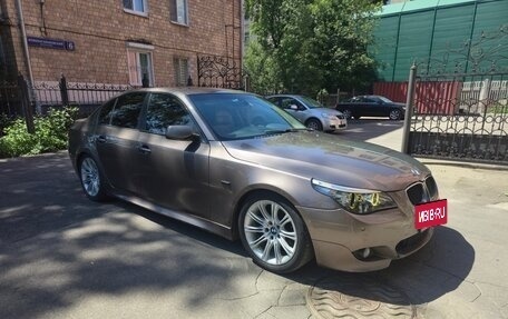 BMW 5 серия, 2005 год, 850 000 рублей, 1 фотография