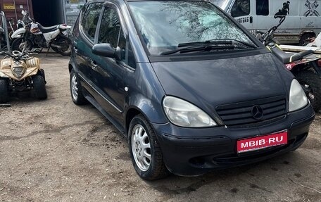 Mercedes-Benz A-Класс, 2001 год, 360 000 рублей, 1 фотография
