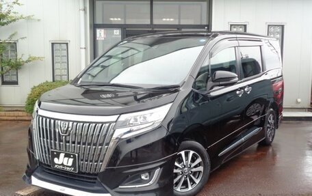 Toyota Esquire I, 2020 год, 2 300 000 рублей, 1 фотография