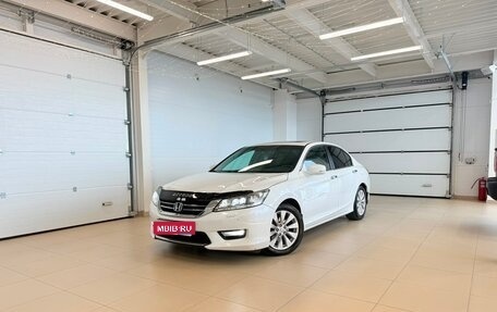 Honda Accord IX рестайлинг, 2013 год, 1 799 000 рублей, 1 фотография