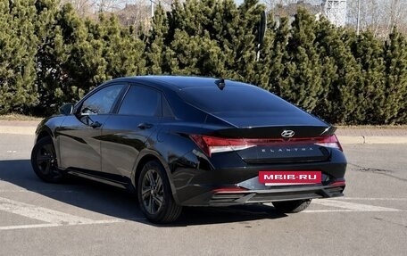 Hyundai Elantra, 2021 год, 1 580 000 рублей, 6 фотография