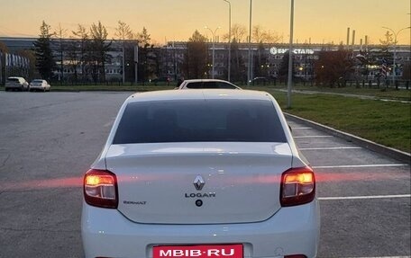 Renault Logan II, 2019 год, 790 000 рублей, 4 фотография