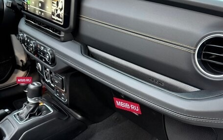 Jeep Wrangler, 2024 год, 6 380 000 рублей, 19 фотография