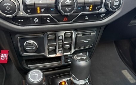 Jeep Wrangler, 2024 год, 6 380 000 рублей, 23 фотография