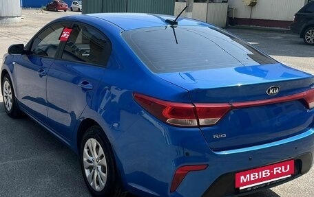 KIA Rio IV, 2018 год, 1 350 000 рублей, 10 фотография