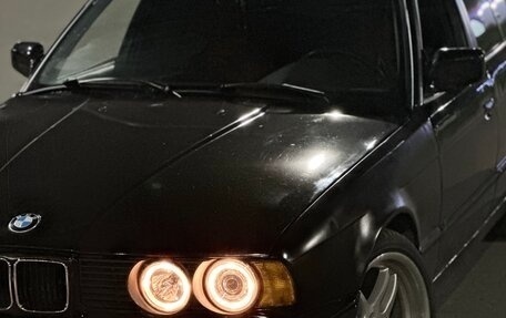 BMW 5 серия, 1989 год, 600 000 рублей, 4 фотография