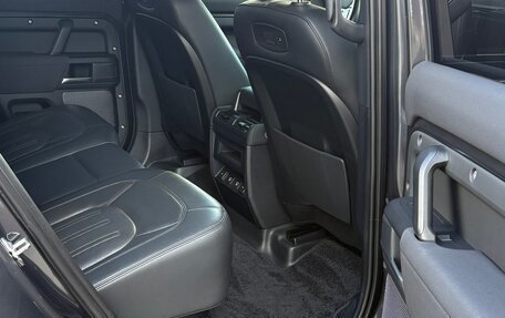 Land Rover Defender II, 2021 год, 6 300 000 рублей, 8 фотография