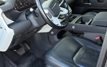 Land Rover Defender II, 2021 год, 6 300 000 рублей, 10 фотография