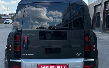 Land Rover Defender II, 2021 год, 6 300 000 рублей, 5 фотография