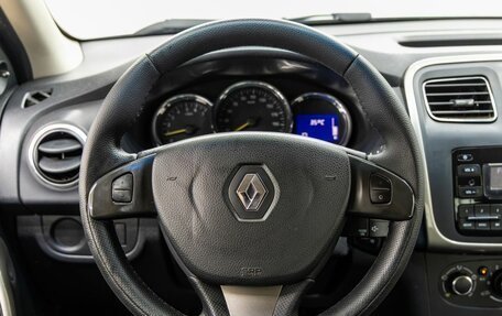 Renault Logan II, 2018 год, 898 000 рублей, 16 фотография