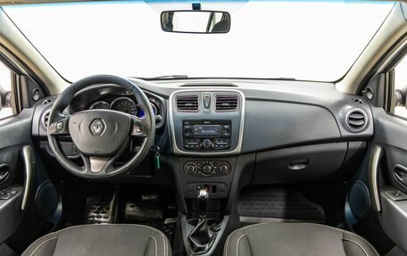 Renault Logan II, 2018 год, 898 000 рублей, 13 фотография