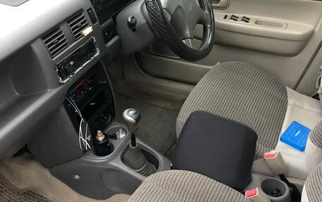 Mazda Demio III (DE), 1998 год, 135 000 рублей, 4 фотография