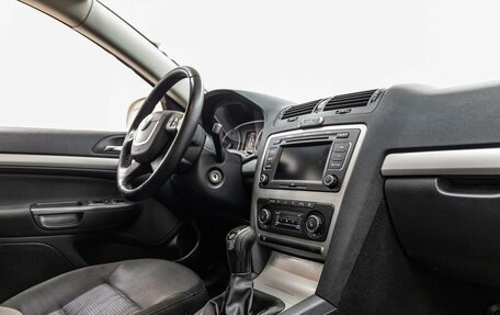 Skoda Octavia, 2012 год, 1 048 000 рублей, 30 фотография