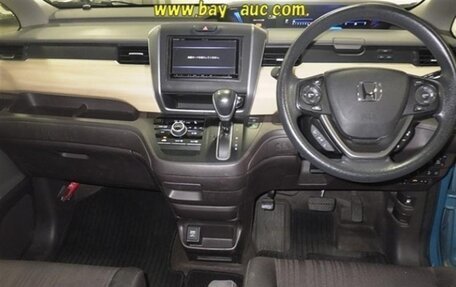 Honda Freed II, 2017 год, 890 000 рублей, 6 фотография