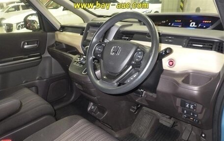 Honda Freed II, 2017 год, 890 000 рублей, 5 фотография