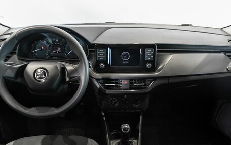 Skoda Rapid II, 2021 год, 1 470 000 рублей, 6 фотография