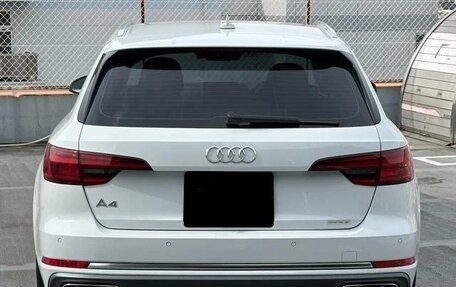 Audi A4, 2017 год, 1 799 000 рублей, 4 фотография