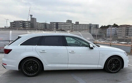 Audi A4, 2017 год, 1 799 000 рублей, 6 фотография